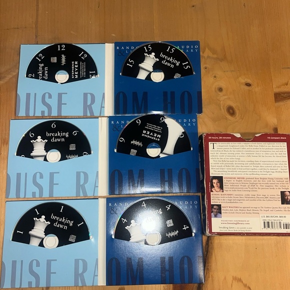 Breaking Dawn [The Twilight Saga] Audio Book 16-CDs Stephenie Meyer - Picture 2 of 7